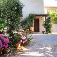 Charmantes Hotel Saint-Tropez - Hotel La Belle Isnarde